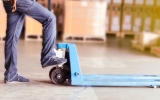 5 bước chọn xe nâng tay chất lượng
